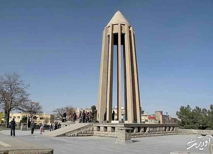 ارامگاه ابن سینا
